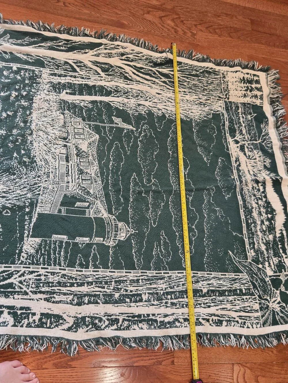 Jacquard Woven 100% Cotton Throw Blanket Fringed Lighthouse Rural Green White